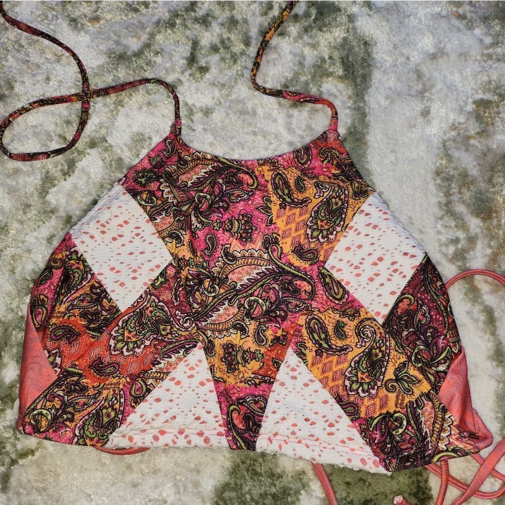 O'Neil bikini top size large